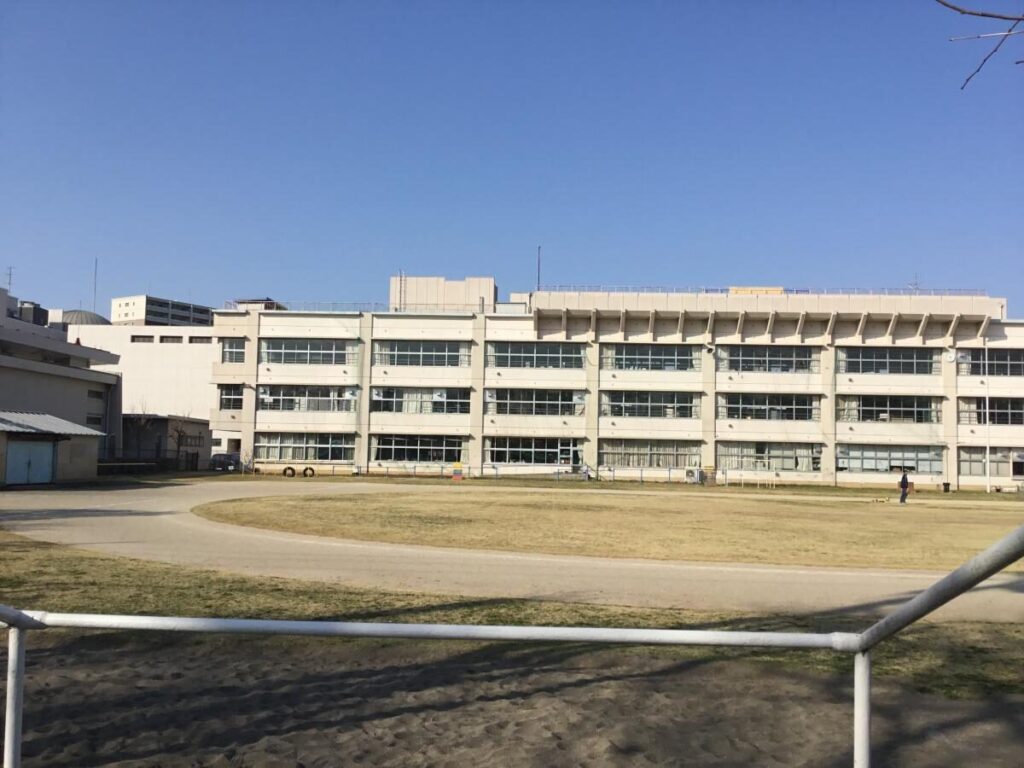 清宮レイ　桜木小学校